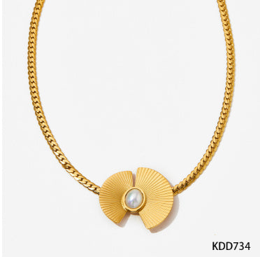 Retro Irregular Line Fan Shaped Stud Earrings