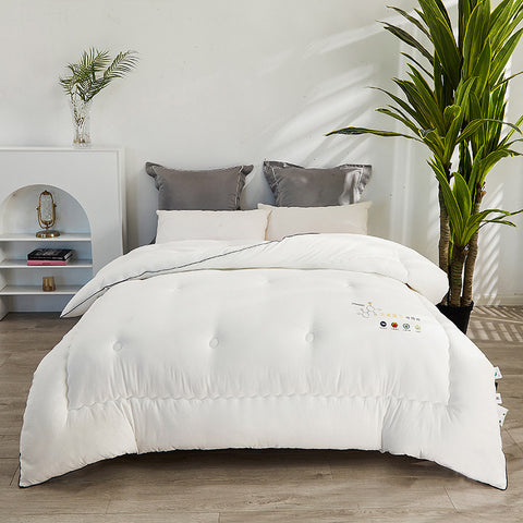 Soybean Fiber Is Thickened To Keep Warm All Season Quilt